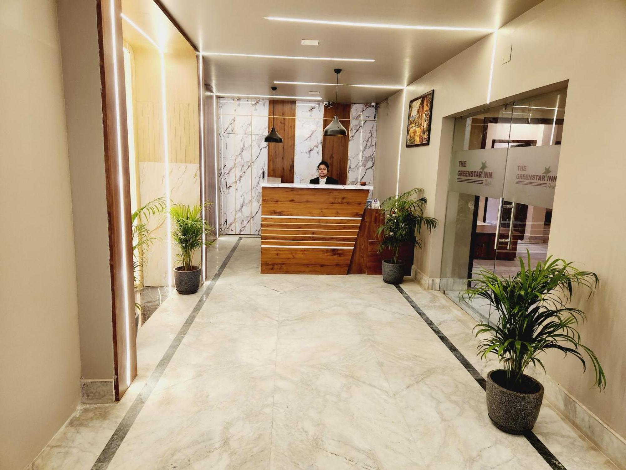 The Greenstar Inn Premium Bhubaneswar Exteriör bild
